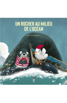 Un rocher au milieu de l-ocean